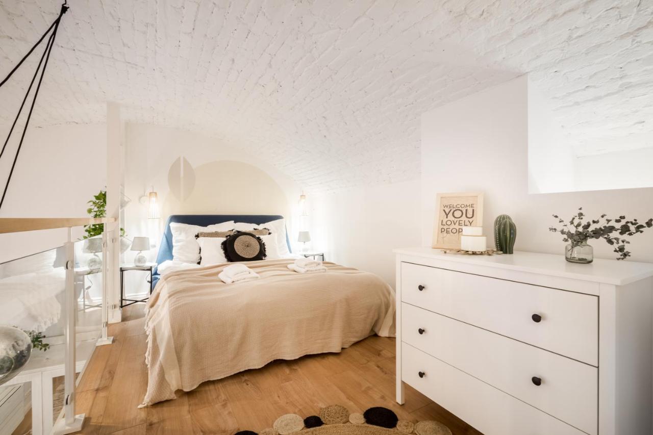 Roomli Boho Chic Apartments — Fotók 3